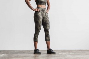 Army / Graphite Tie-Dye Nobull High-Rise Crop (Tie-Dye) | 294HETYOU