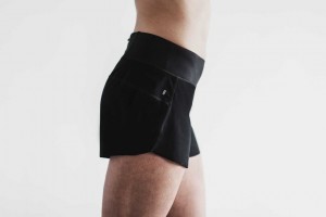 Black Nobull Pace Short 3 inches | 743COQEIM