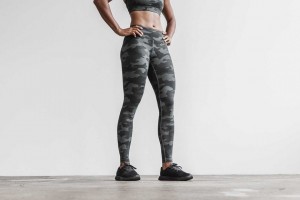 Charcoal Camo Nobull Mid-Rise Tight (Plush Heather) | 184OEMRAN