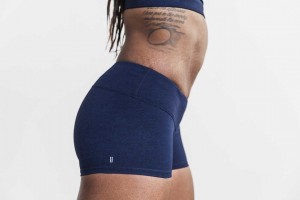 Deep Navy Heather Nobull Mid-Rise Short 2 inches (Plush Heather) | 170GMTSBW