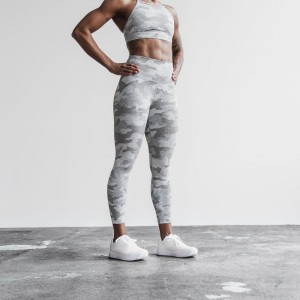 White Camo Nobull High-Rise Plush Heather Tight 25" | VUOPW5261