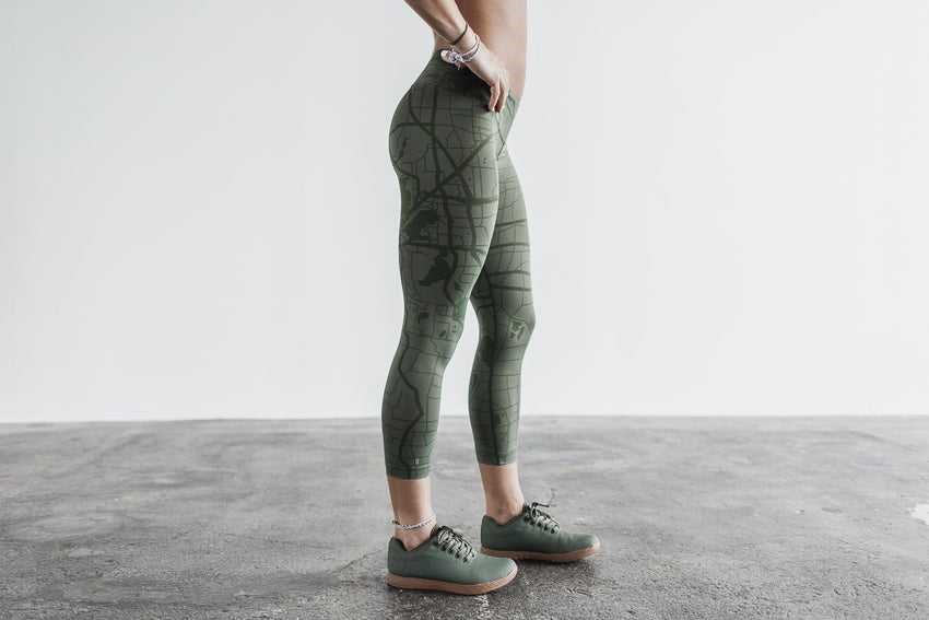 Army Green Madison Nobull Crop | 480IFWPAL