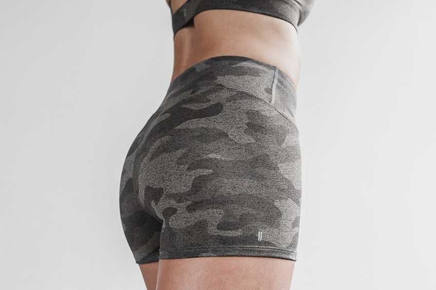 Dark Fallen Rock Camo Nobull Mid-Rise Short 2 inches (Plush Heather) | 796LOMGFJ