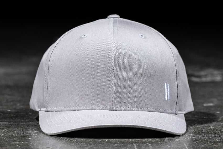 Light Grey Nobull Horns Classic Hat | 750REAQOW