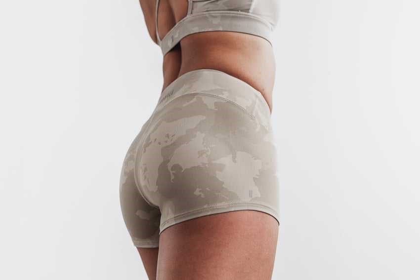 Taupe Continental Camo Nobull Short 2'' (Continental Camo) | 780YAFZQV